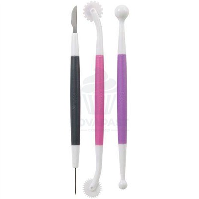 Outils Wilton : Fondant et Gomme en Perfection