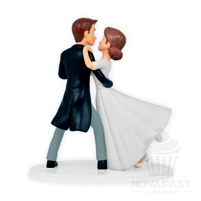 PAREJA DE NOVIOS BAILANDO DE RESINA 18CM