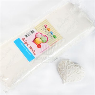 Fondant Blanco Funcakes Sabor Vainilla (Bloque 1 kg)