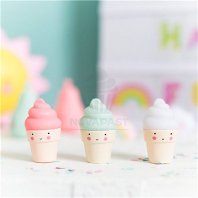Décorez vos desserts avec style : Mini Toppers (3 pcs)