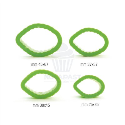 Kit Décoration : 4 Découpeurs Feuilles de Rose